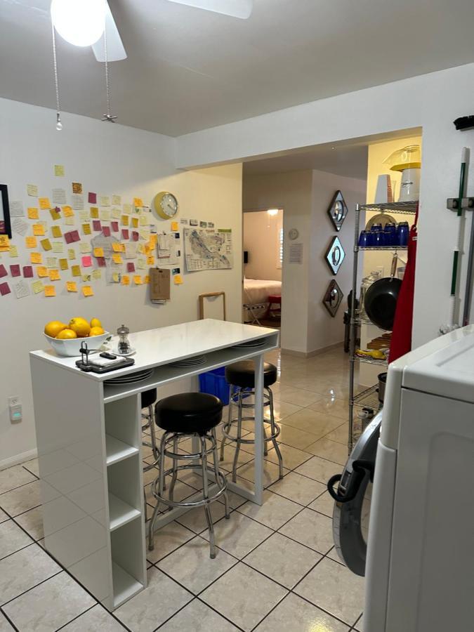 Pied-A-Terre Center Of Tijuana Apartman Kültér fotó