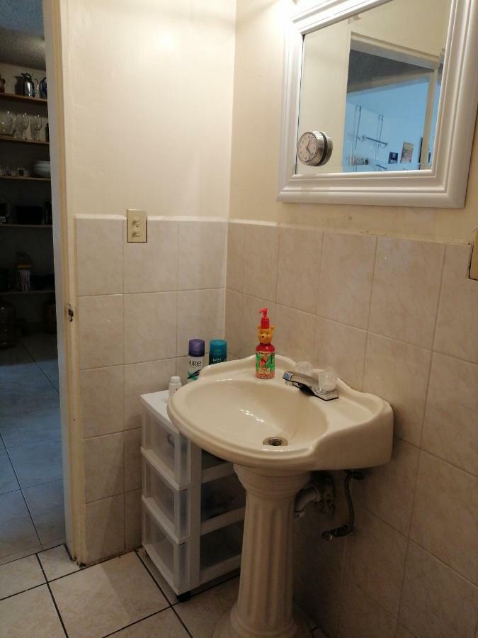 Pied-A-Terre Center Of Tijuana Apartman Kültér fotó